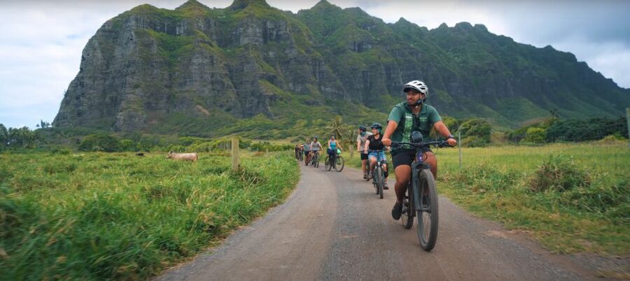 Oahu: Kualoa Electric Bike Tour - Arriving 45 Minutes Early at Kualoa Ranch