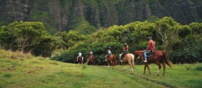 Kualoa Hills and Valleys Horseback Riding Tour