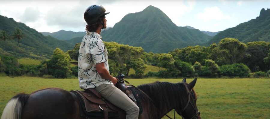 Oahu: Kualoa Hills and Valleys Horseback Riding Tour - Who should book this Kualoa horseback ride?