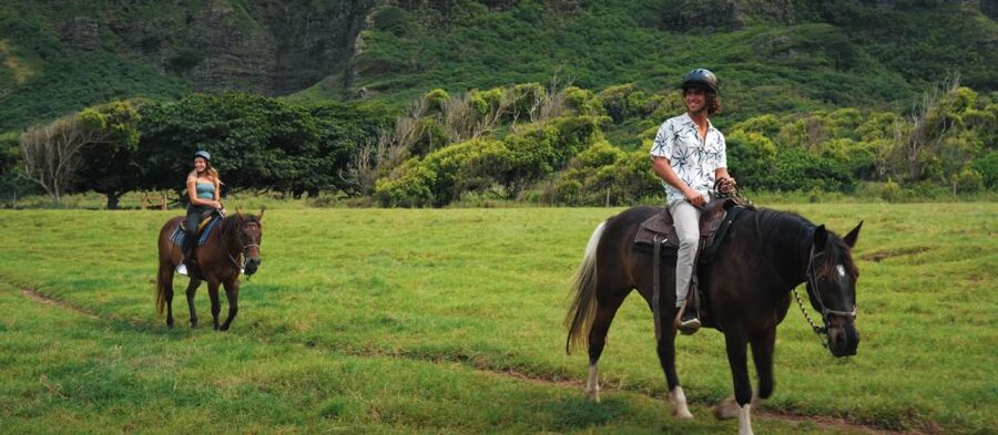 Oahu: Kualoa Hills and Valleys Horseback Riding Tour - Practical tips for a smoother visit