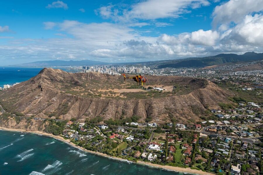 Oahu: Magnum P.I. Doors-Off Helicopter Tour - Pearl Harbor and the return flight