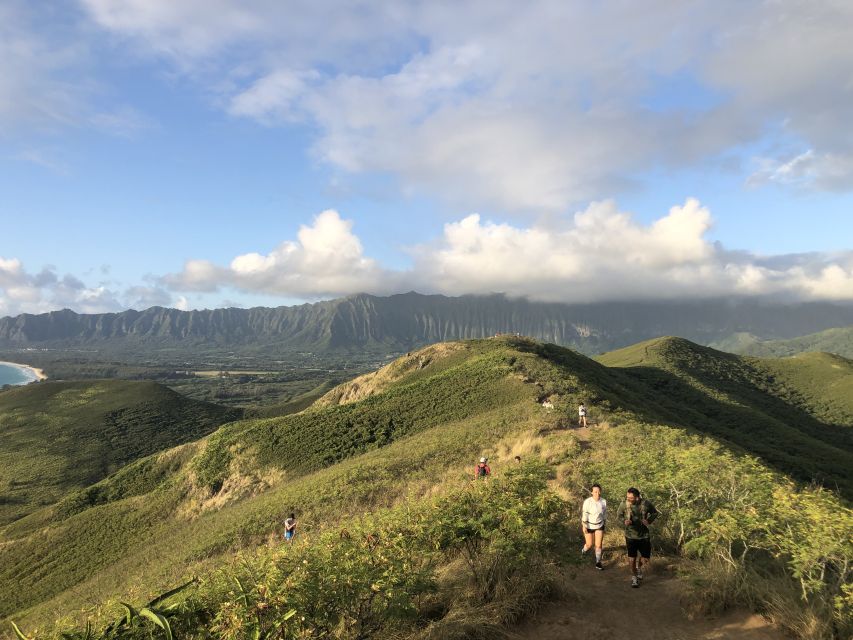 Oahu: Manoa Falls Hike and east side beach day - Four southeastern viewpoints show Oahu from different angles