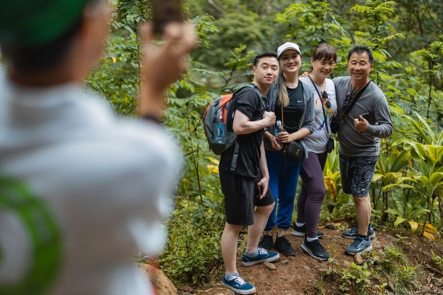 Oahu: Manoa Falls Waterfall Hike with Lunch and Transfers - Practical packing advice