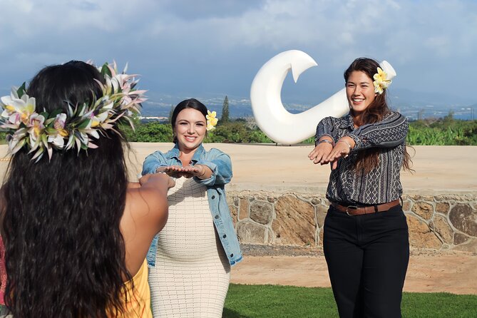 Oahu: Mauka Warriors Luau Honoring Polynesia's Forgotten History - The main show: hula, history, and fire
