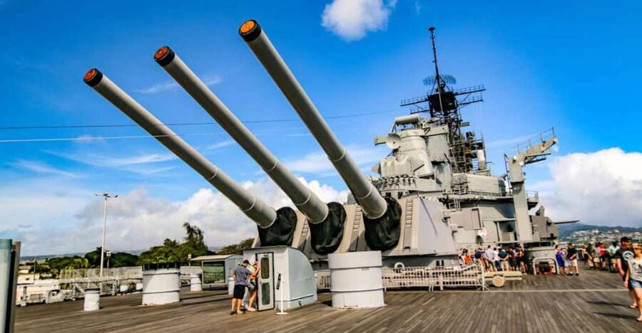 Oahu: Pearl Harbor Battleship Tour - Exploring the USS Missouri’s Surrender Deck