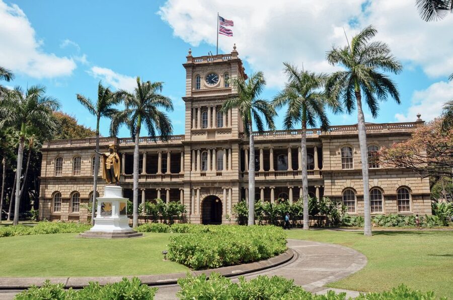 Oahu: Pearl Harbor, USS Arizona, and City Highlights Tour - Pearl Harbor gives the day its purpose