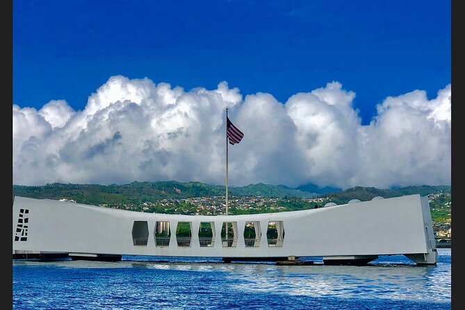 Oahu: Pearl Harbor USS Arizona Memorial Tour - The visitor center is more than a waiting area
