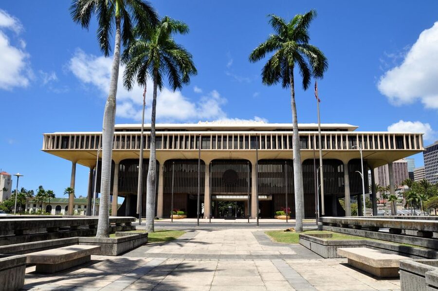 Oahu: Pearl Harbor, USS Arizona, Might Mo, & Honolulu Tour - The USS Arizona Memorial and the quietest part of the day