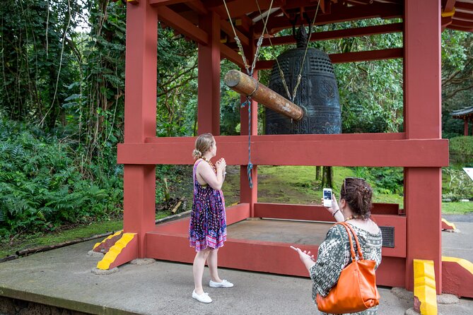 Oahu Personalized Private Tour - Haleiwa, pineapple, and a final coffee stop