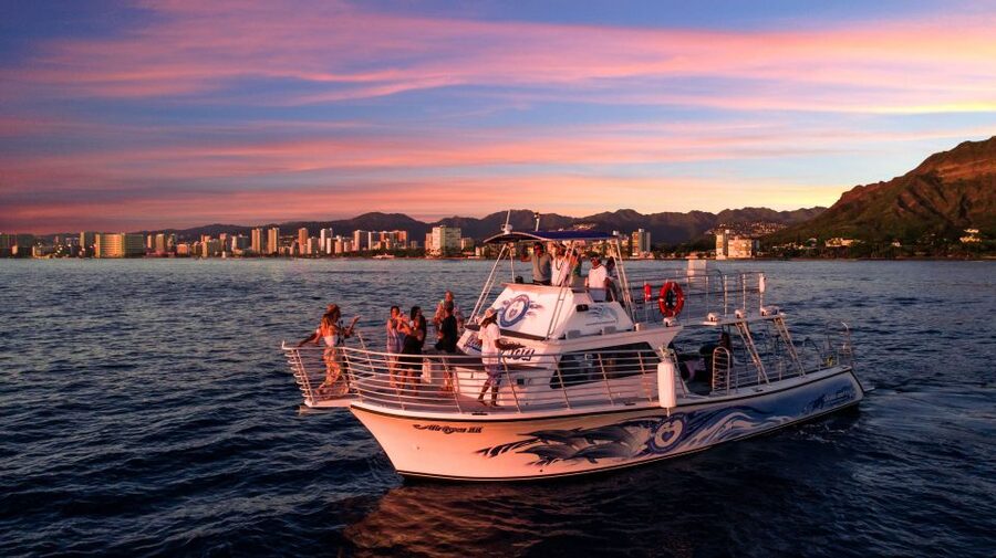 Oahu: Premium Waikiki Sunset Party Cruise with Live DJ - Timing, weather, and cancellation advice