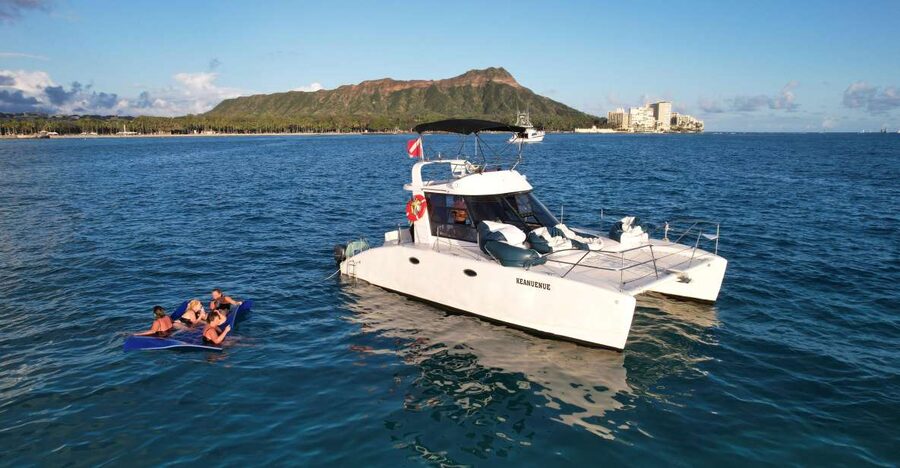 Oahu: Private Catamaran Sunset Cruise & Optional Snorkeling - Should you book this Oahu catamaran cruise?
