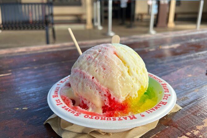 Oahu's Fun and Foodie Tour Groups of 5 or more Only! - Halona Blowhole and the southeastern coast