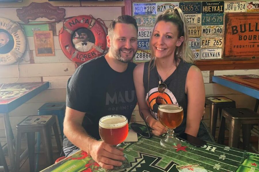 Oahu: Sips & Secrets of Hawaii Pub Crawl - Should you book the Sips & Secrets crawl?