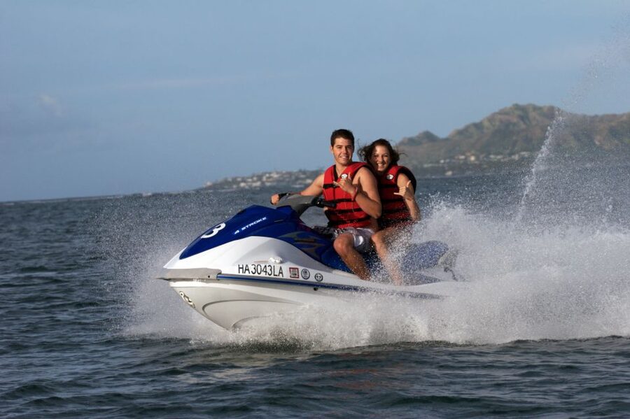 Oahu: Tandem Jet Ski Adventure on Maunalua Bay - A Water Taxi Start at Maunalua Bay