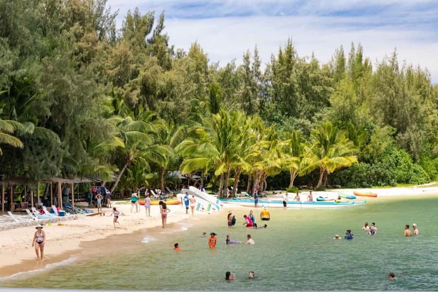 Oahu: The Complete Pearl Harbor Ticket - Touring the USS Bowfin submarine