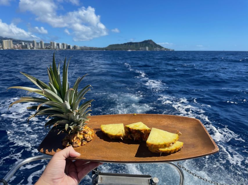Oahu: Turtle Canyon Snorkeling Boat Tour - A boat ride with snacks, fruit, and Diamond Head views