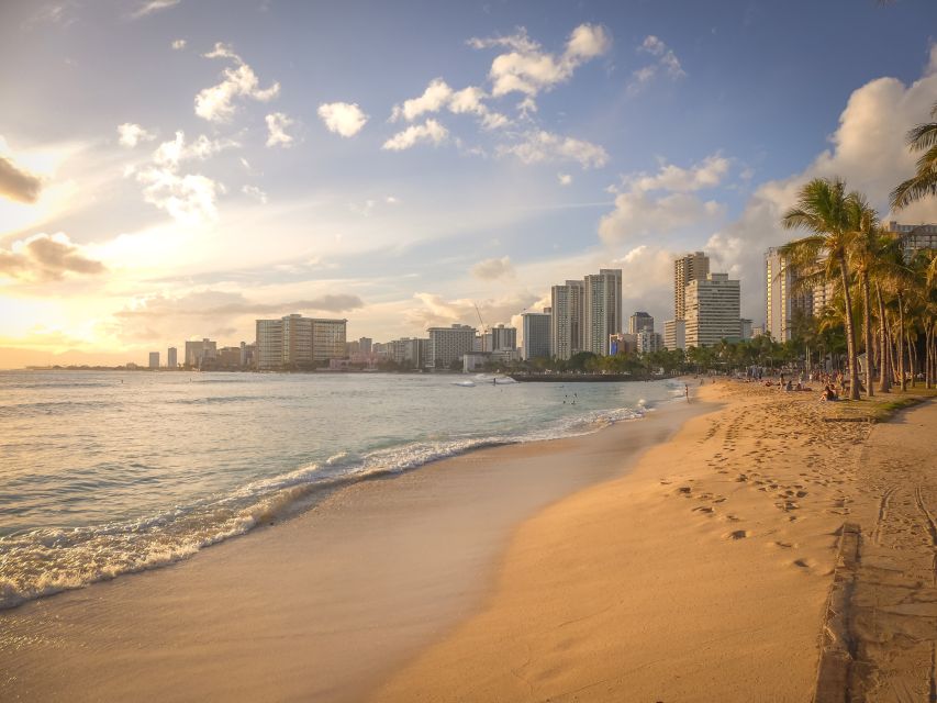 Oahu: Waikiki Fireworks Boat Cruise from Oahu - Is $69 a fair price?