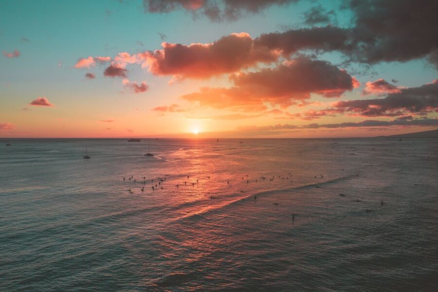 Oahu: Waikiki Fireworks Boat Cruise from Oahu - The best way to plan your evening