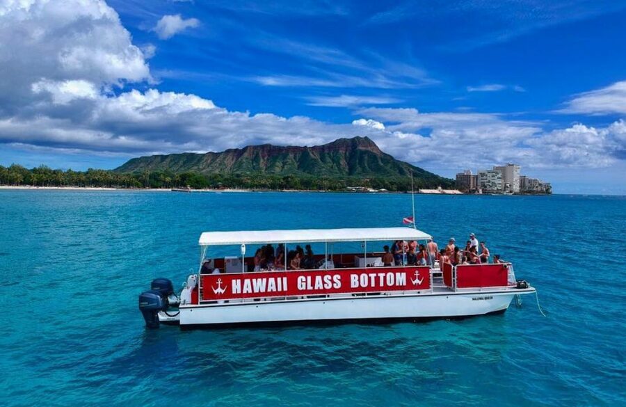 Oahu: Waikiki Glass Bottom Boat Sunset Cruise - Key points to know before booking