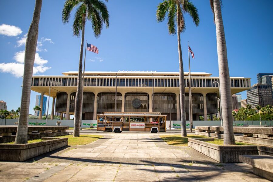 Oahu: Waikiki Trolley Hop-on Hop-off All-Line Pass - Red Line through Honolulu’s past and present