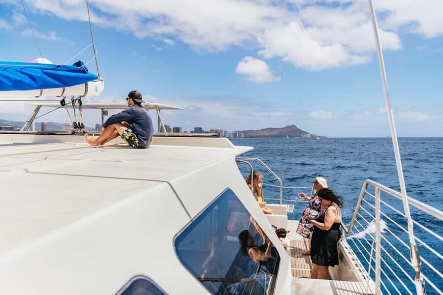 Oahu: Waikiki Turtle Snorkel Sail - Who should book the Honu Lani