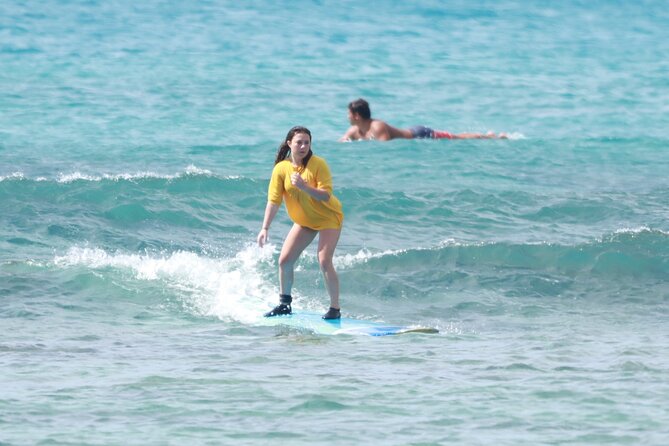 Open Group Surfing Lesson in Waikiki, Hawaii - Safety, effort, and the reality of first-time surfing