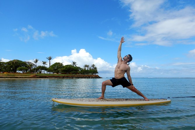 Paddleboard Yoga Class in Honolulu - Meeting at Ala Moana Beach Park