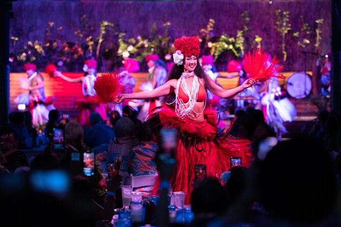 Paina Waikiki Luau at Waikiki Beach Marriott - The buffet: Hawaiian staples and prime rib