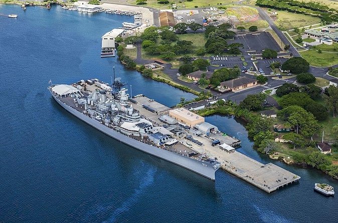 Pearl Harbor, National Memorial Cemetery and Honolulu City Tour - Who should book this Honolulu tour?