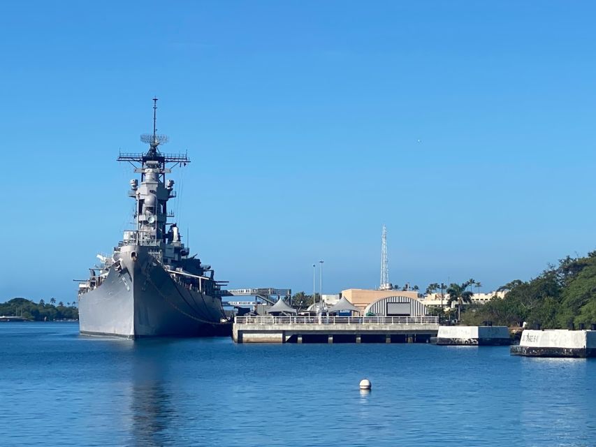 Pearl Harbor Passport "A Complete Experience" - The USS Arizona Memorial and the boat ride