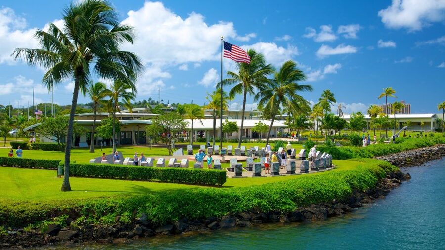 Pearl Harbor Passport "A Complete Experience" - The narrated drive from Waikiki to Pearl Harbor