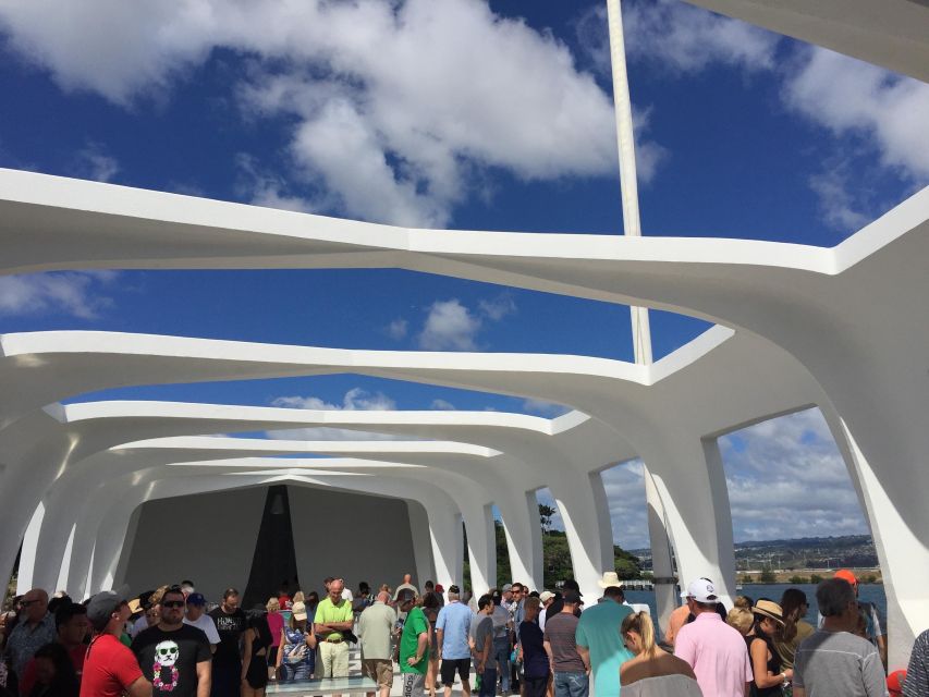 Pearl Harbor's #1 Private VIP Tour -"The Arizona Memorial" - Who should book this Pearl Harbor tour?