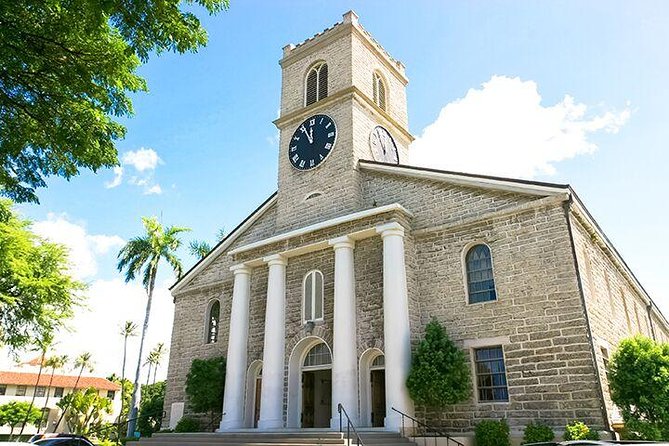 Pearl Harbor, USS Arizona and Honolulu City Tour - The strict bag rule