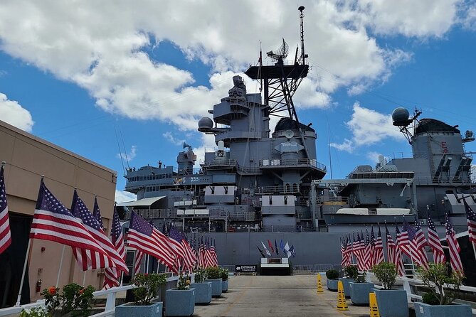 Pearl Harbor: USS Arizona Memorial & Battleship Missouri - Key points at a glance