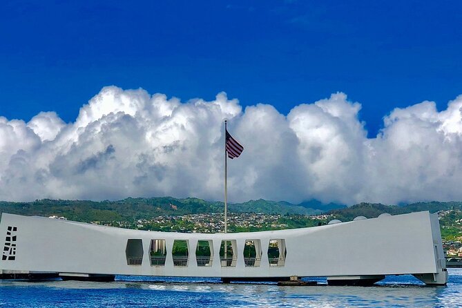 Pearl Harbor USS Arizona Memorial "Private" - The boat ride and the weather question