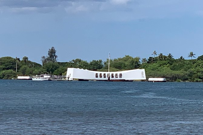 Pearl Harbor & USS Arizona Small-Group Tour [Early Access] - What the guide can add to the day