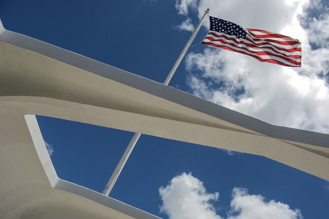Premier Pearl Harbor and Hawaii Kingdom History Tour - What the $57 price really covers