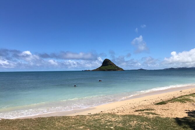 Private Full-Day Circle Island Guided Small-Group up to 6 (Se habla Español) - Kahana Bay and the North Shore surf coast