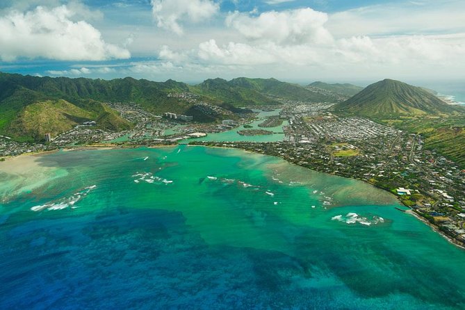 Private Oʻahu Helicopter Experience: All Window Seats - Waikīkī and Diamond Head from above