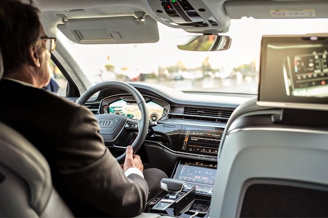 Private One-way Airport Transfer Honolulu Airport To Honolulu - Who will get the most from this service?
