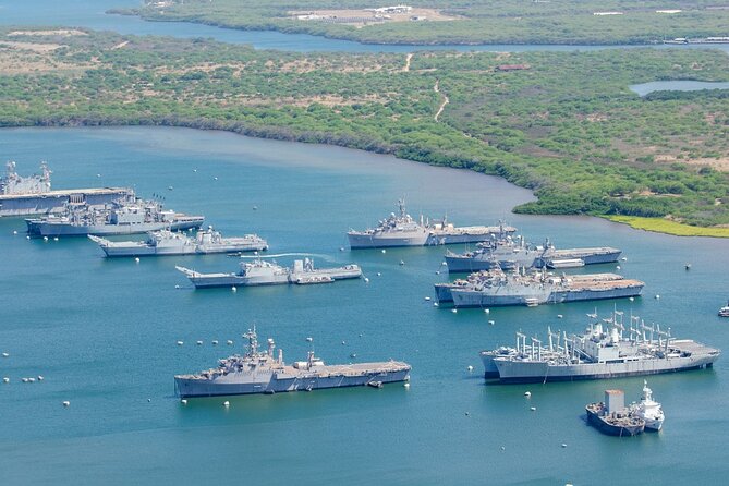 PRIVATE Pearl Harbor: Arizona Memorial, Missouri Ship & City Tour - Aboard the Battleship Missouri