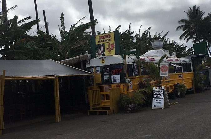 Private Pearl Harbor & North Shore tour (Se habla Español) - Haleiwa Town Center: art, surf culture, and time on foot