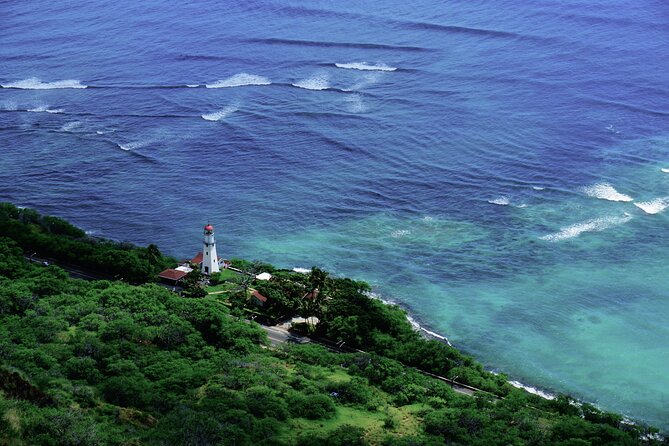 Private Tour Oahu - up to 6 passengers - Customizable - Kualoa Beach Park and Mokoliʻi Island