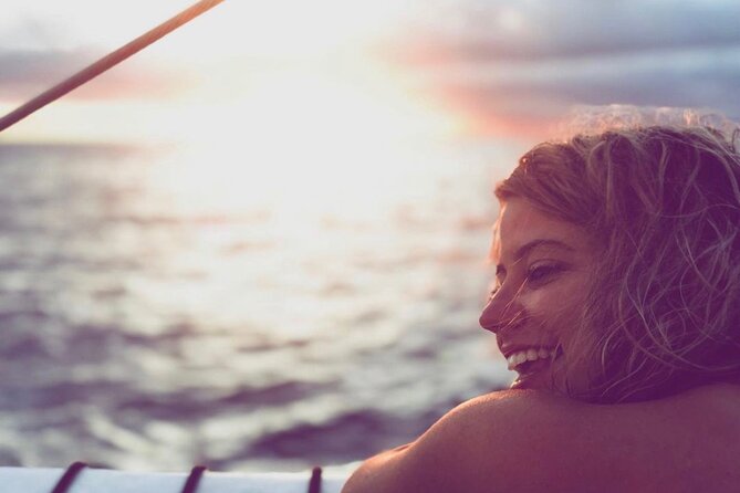 Sunset Boat Cruise: Swim and Cruise Waikiki - Timing, check-in, and practical planning