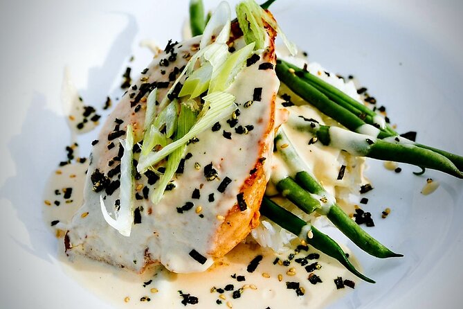 Sunset Dinner Cruise in Honolulu, Hawaii - Is the price worth it?