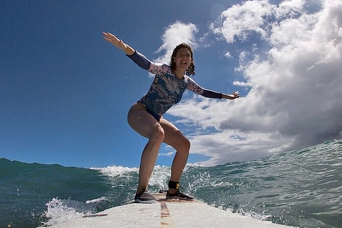 Surf Lesson Without the Crowds Including GoPRO Videos - The first beach lesson: safety before surfing