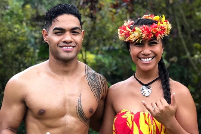 Toa Luau at Waimea Valley, Oahu - The Welcome, Lei, and Pre-Dinner Activities