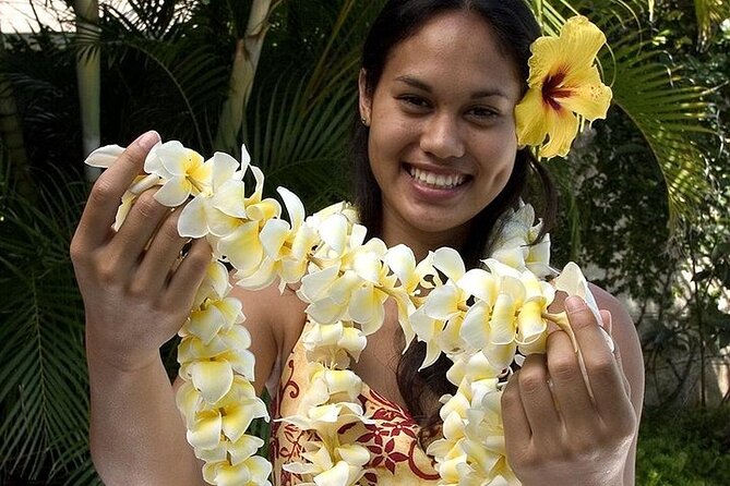 Traditional Airport Lei Greeting on Honolulu Oahu - How dependable is the timing?