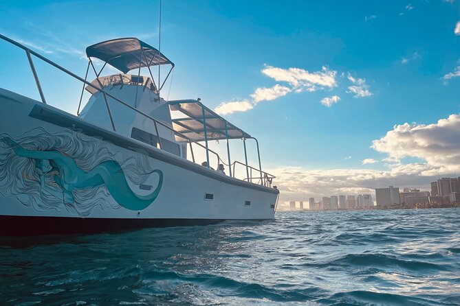 Turtle Canyon Snorkel Adventure in Waikiki, Oahu - A Good Choice for First-Time Snorkelers