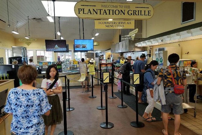 Ultimate Grand Oahu Circle Island Tour with Snorkeling and More - Guides make or break the day